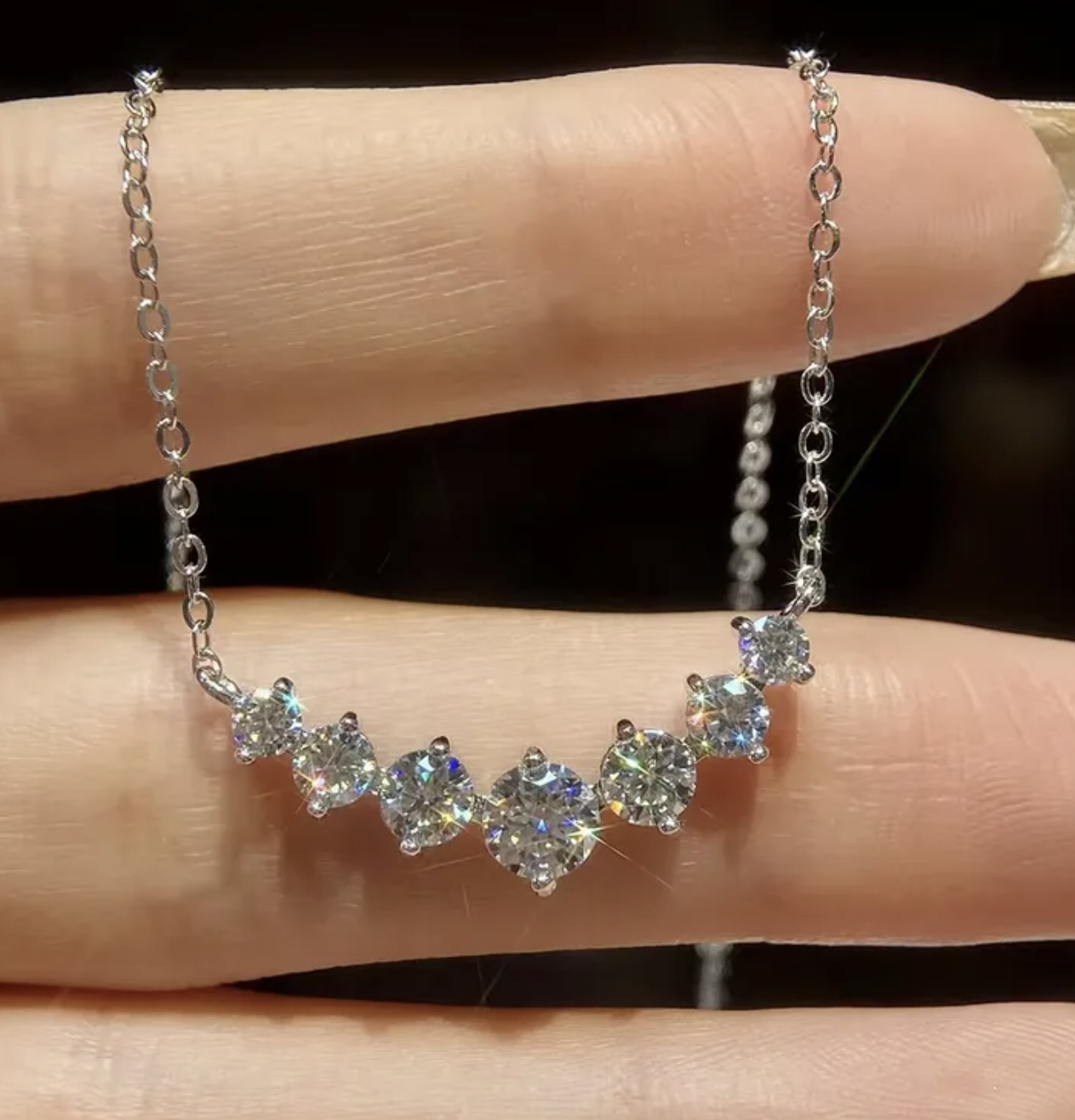 Eternal Radiance Moissanite Necklace